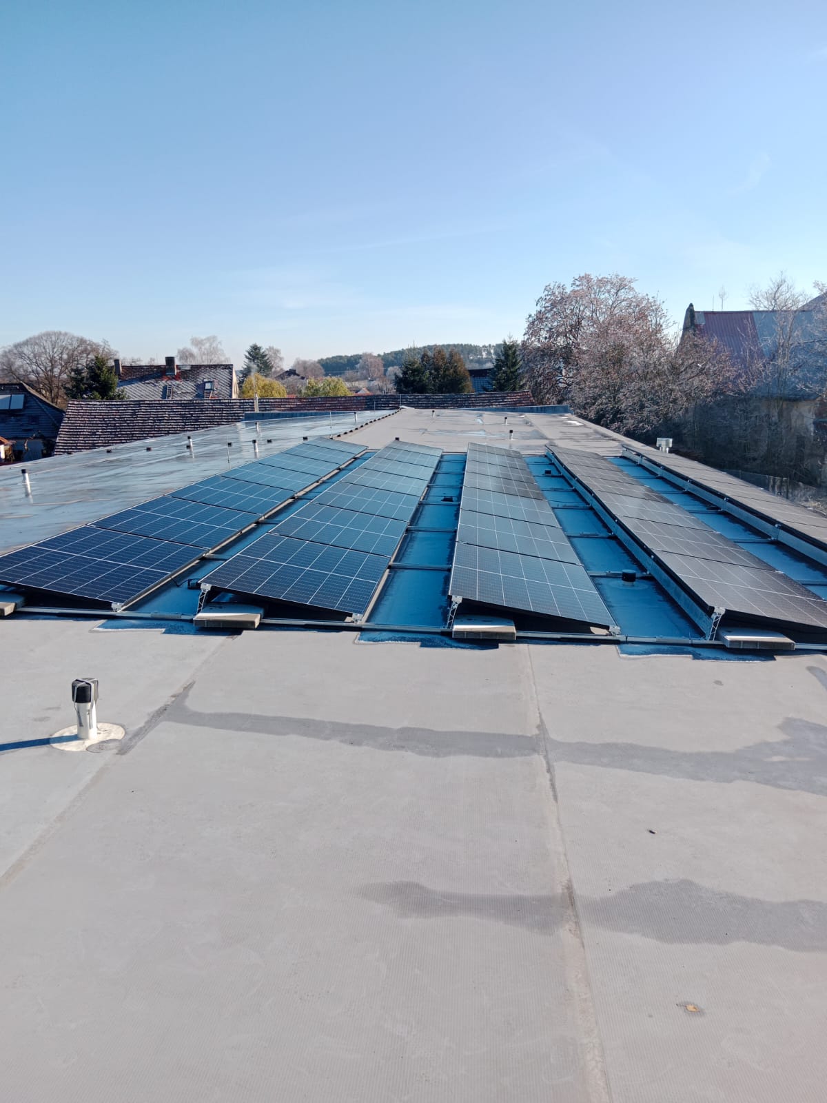 Fotovoltaika ve Veselíčku